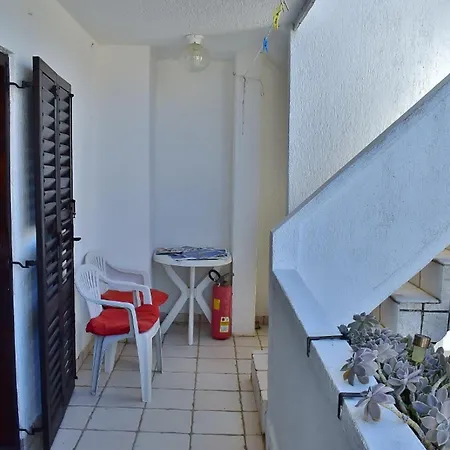 Апартаменты Jug - Comfort With Balcony And Sea View Лопар